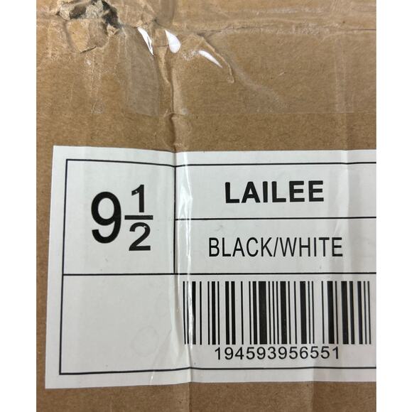 Journee Collection Womens 9.5 Lailee Black White Buckle Platform Sandals NEW - Picture 8 of 8